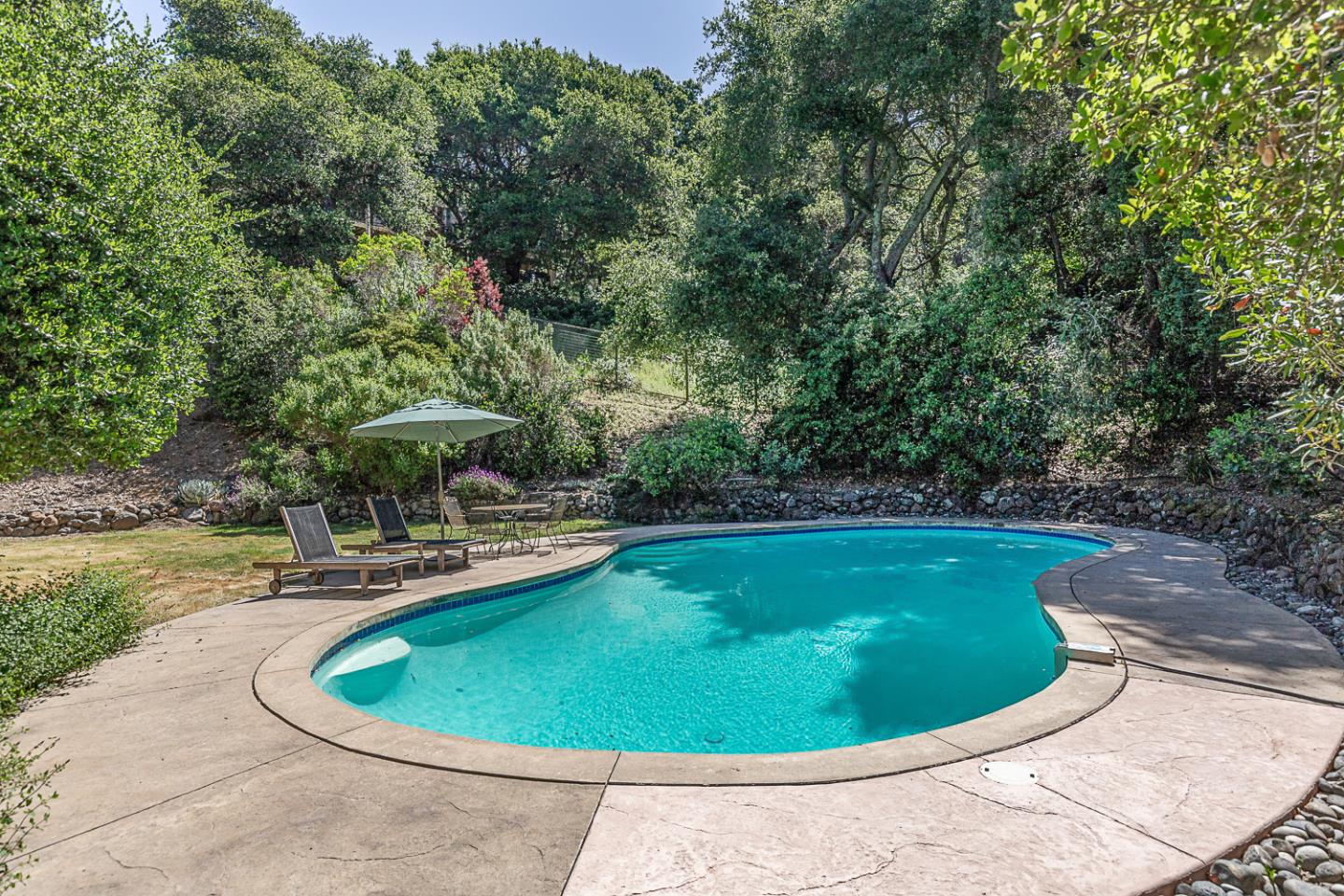 Detail Gallery Image 28 of 37 For 300 Cervantes Rd, Portola Valley,  CA 94028 - 3 Beds | 2/1 Baths