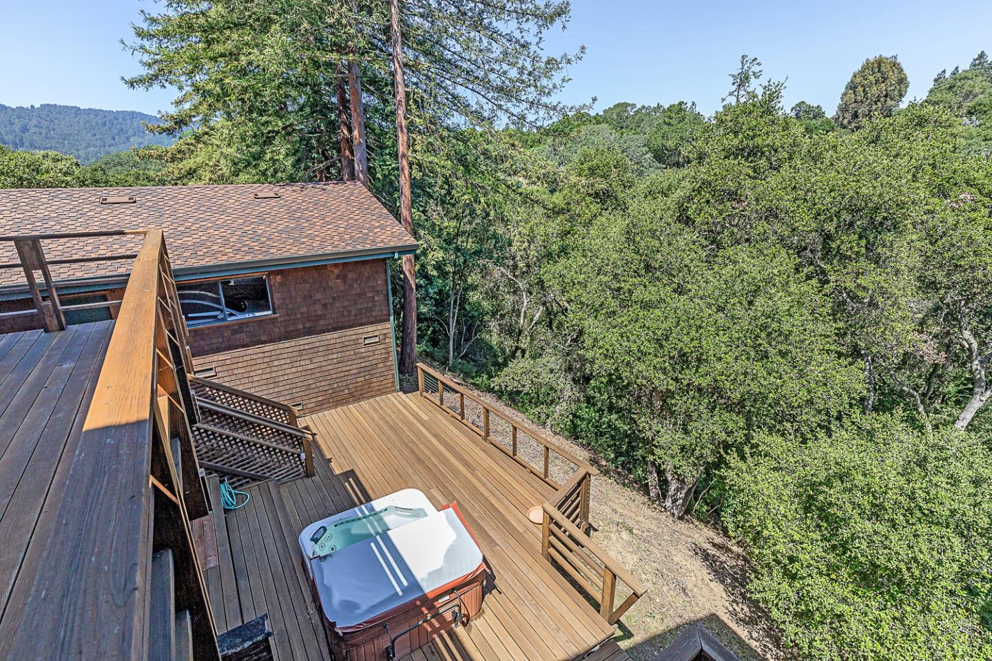 Detail Gallery Image 30 of 37 For 300 Cervantes Rd, Portola Valley,  CA 94028 - 3 Beds | 2/1 Baths