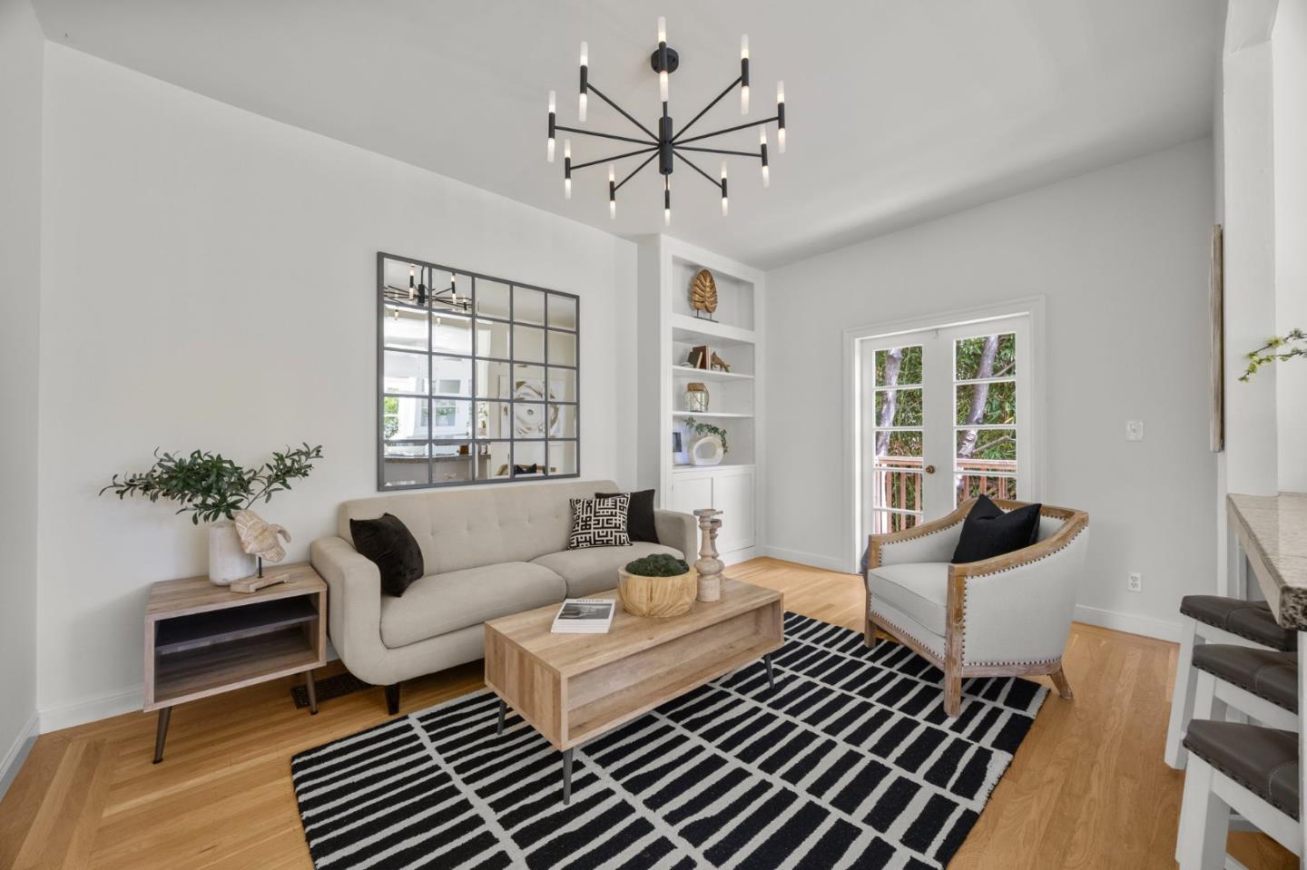 Detail Gallery Image 22 of 57 For 123 Baywood Ave, Hillsborough,  CA 94010 - 3 Beds | 2/1 Baths