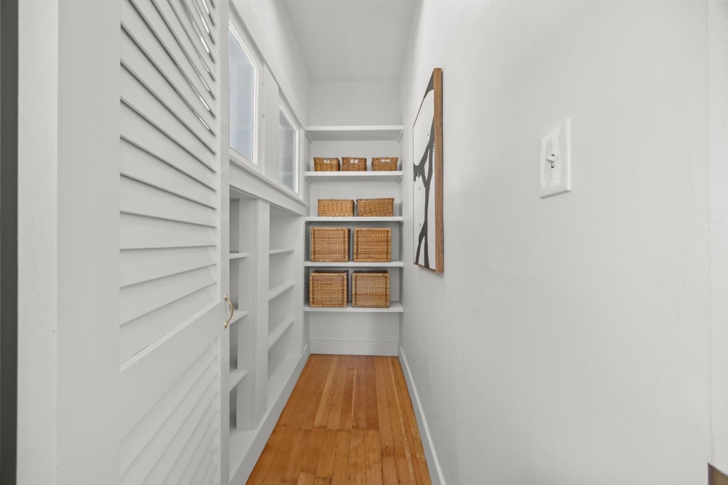 Detail Gallery Image 27 of 57 For 123 Baywood Ave, Hillsborough,  CA 94010 - 3 Beds | 2/1 Baths