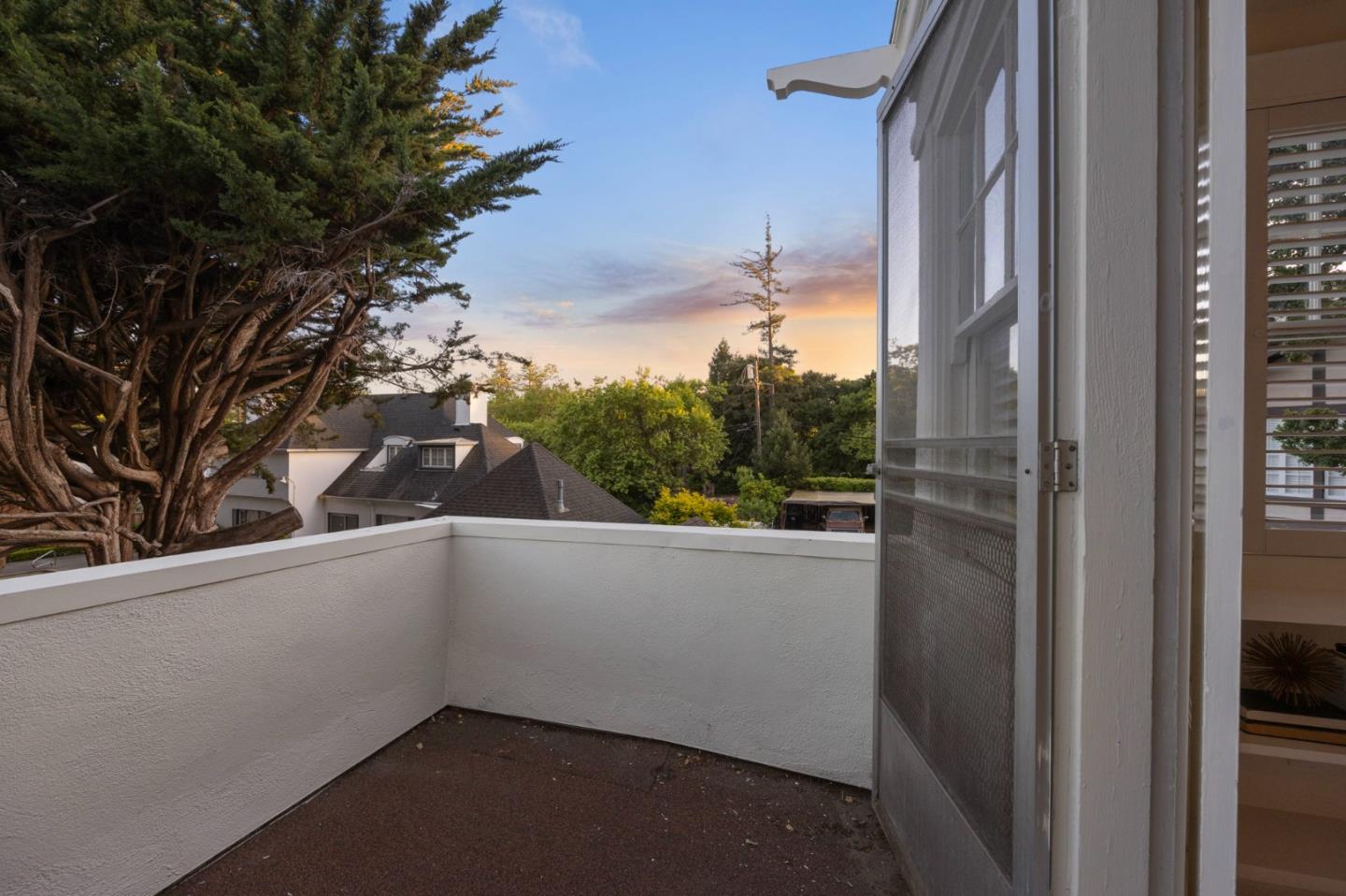 Detail Gallery Image 54 of 57 For 123 Baywood Ave, Hillsborough,  CA 94010 - 3 Beds | 2/1 Baths