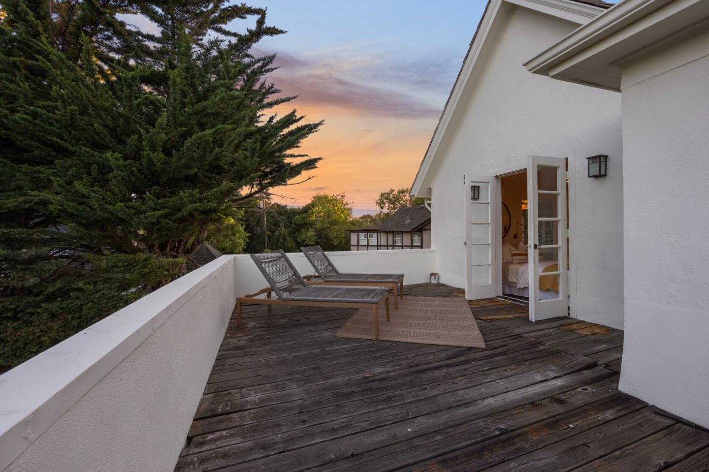 Detail Gallery Image 55 of 57 For 123 Baywood Ave, Hillsborough,  CA 94010 - 3 Beds | 2/1 Baths