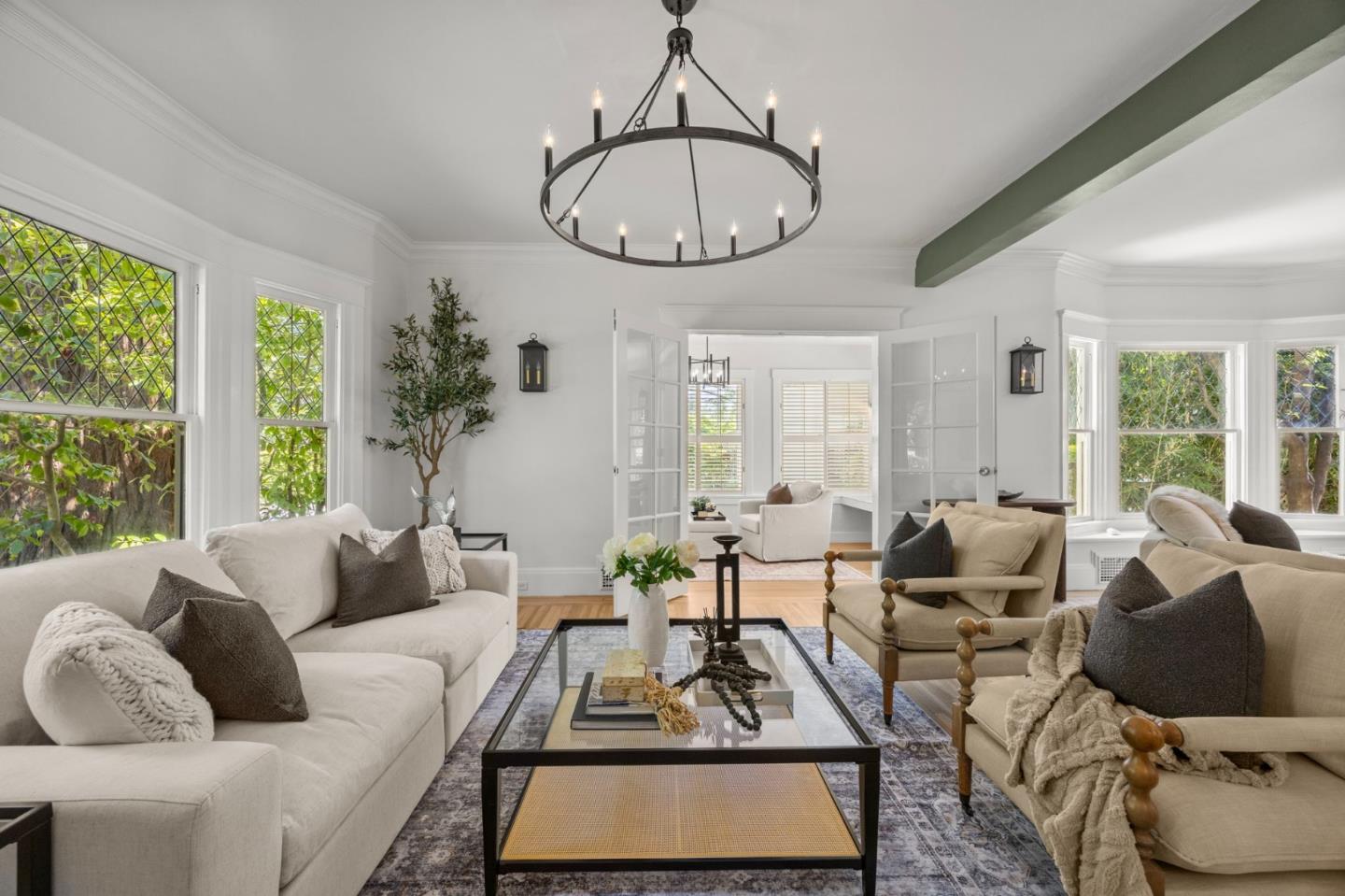 Detail Gallery Image 7 of 57 For 123 Baywood Ave, Hillsborough,  CA 94010 - 3 Beds | 2/1 Baths