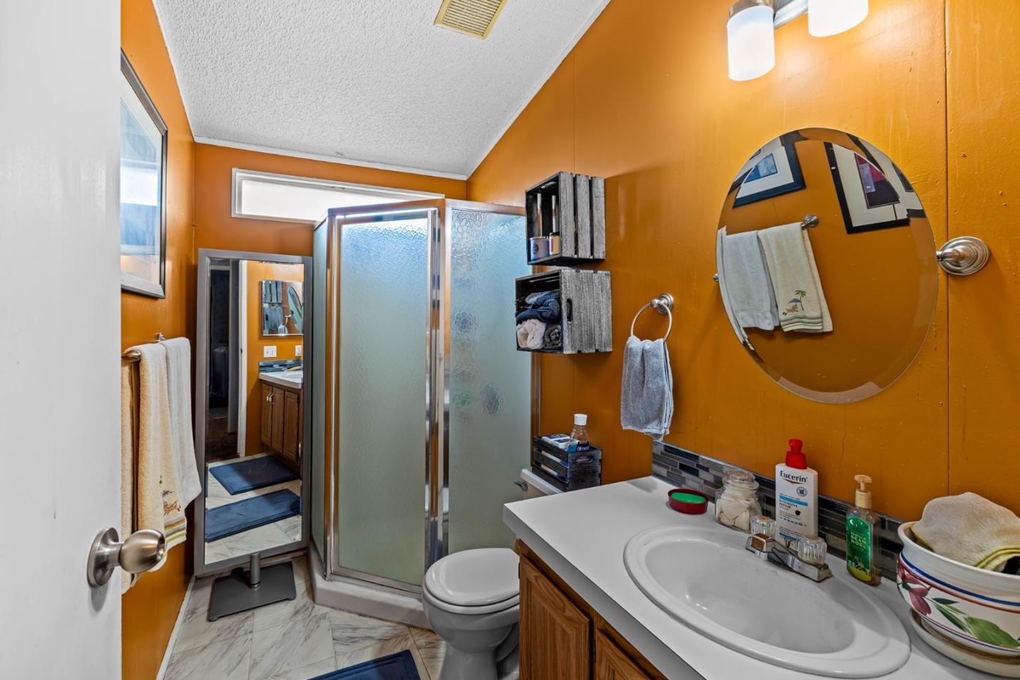 Detail Gallery Image 16 of 23 For 20 Russell Rd #8,  Salinas,  CA 93906 - 3 Beds | 2 Baths