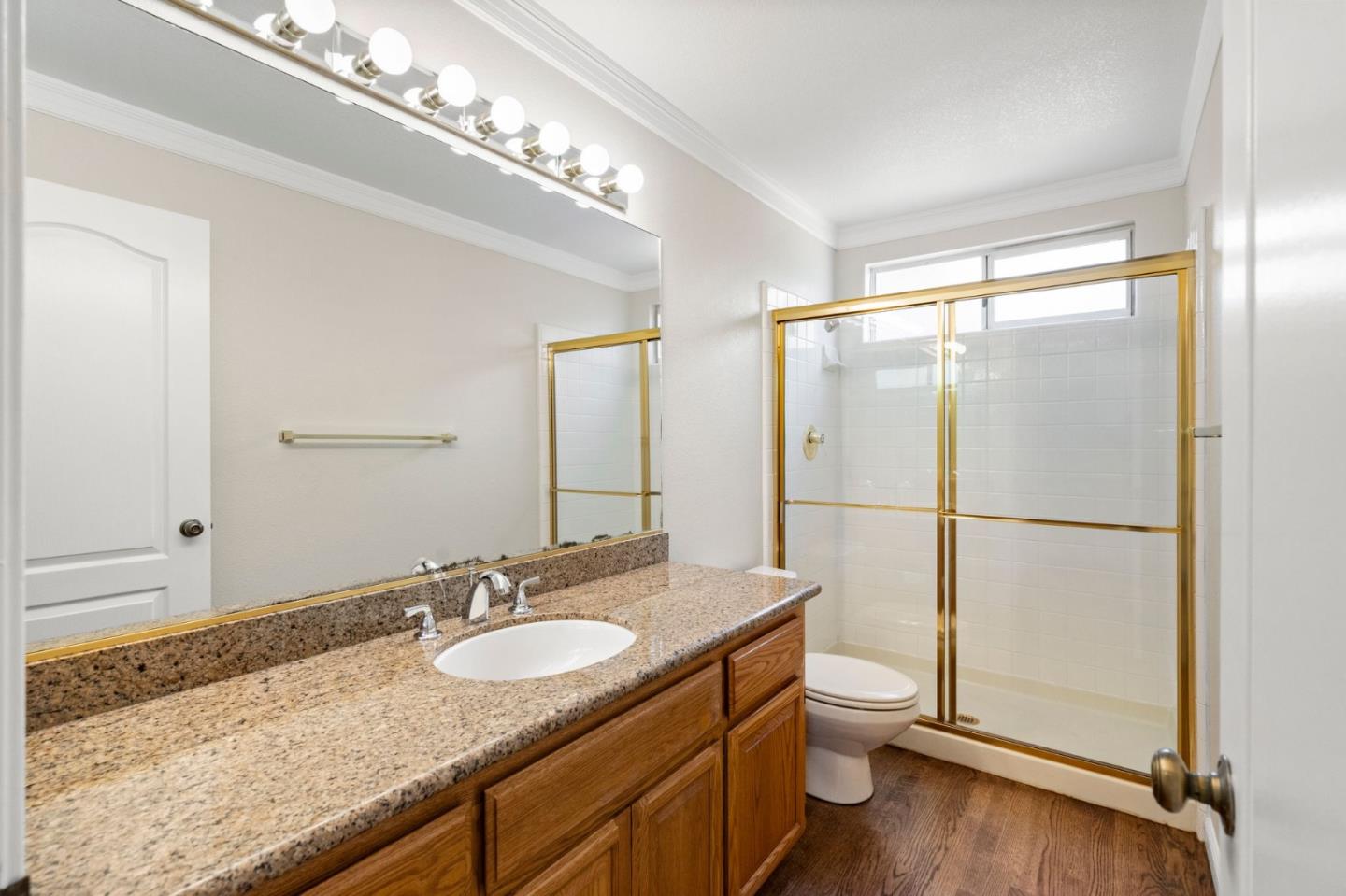 Detail Gallery Image 15 of 49 For 237 Aberdeen Dr, San Carlos,  CA 94070 - 4 Beds | 3 Baths