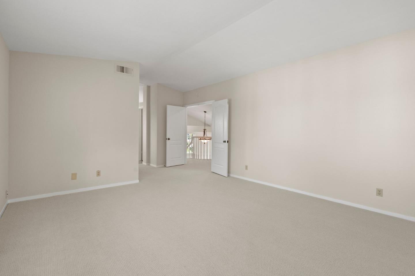 Detail Gallery Image 23 of 49 For 237 Aberdeen Dr, San Carlos,  CA 94070 - 4 Beds | 3 Baths