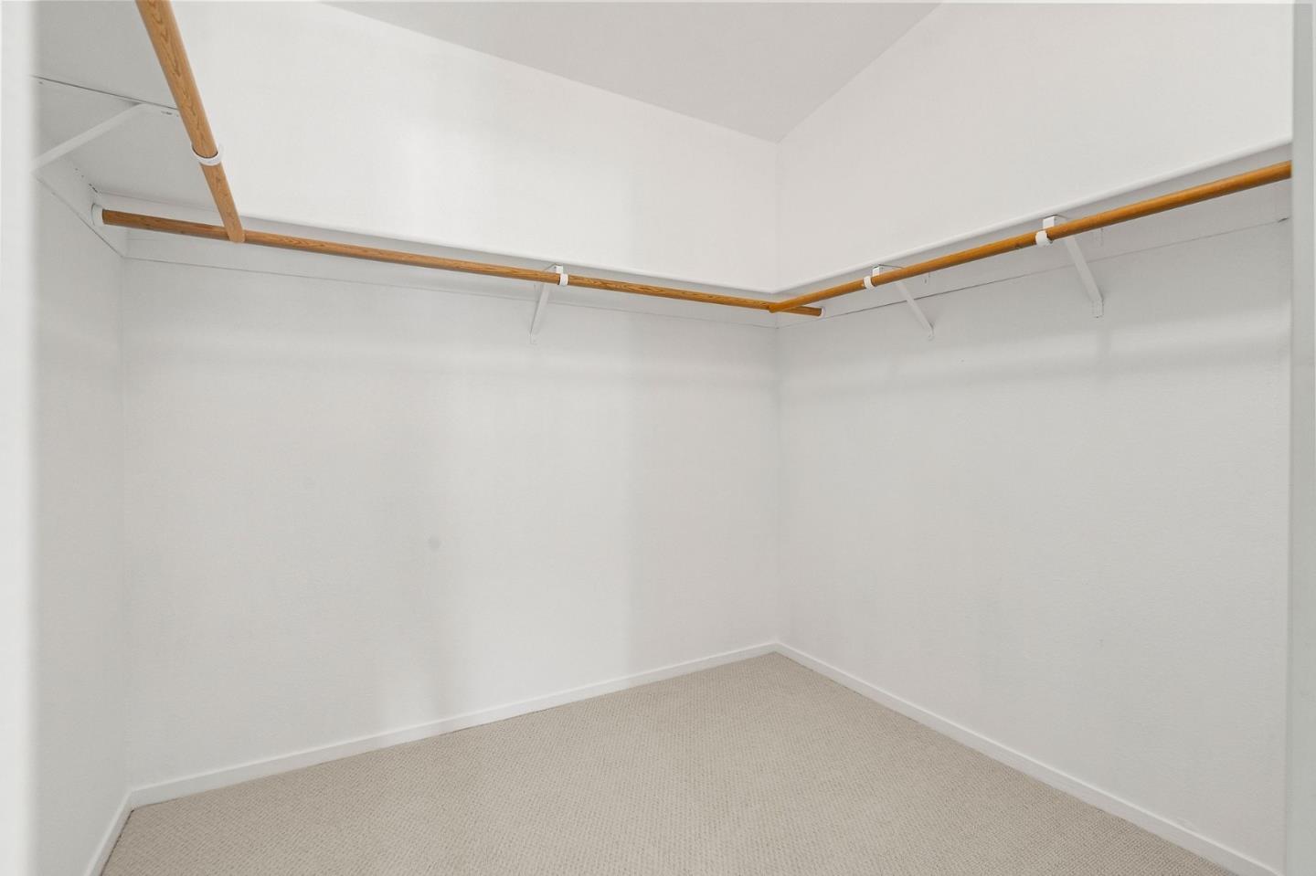 Detail Gallery Image 25 of 49 For 237 Aberdeen Dr, San Carlos,  CA 94070 - 4 Beds | 3 Baths