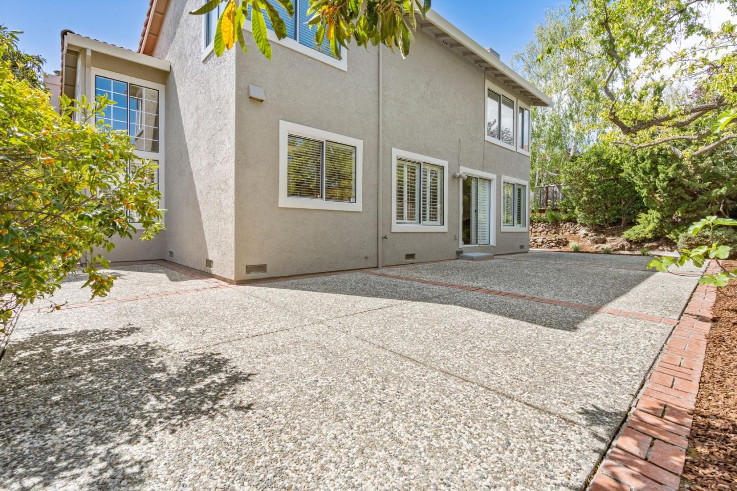 Detail Gallery Image 31 of 49 For 237 Aberdeen Dr, San Carlos,  CA 94070 - 4 Beds | 3 Baths