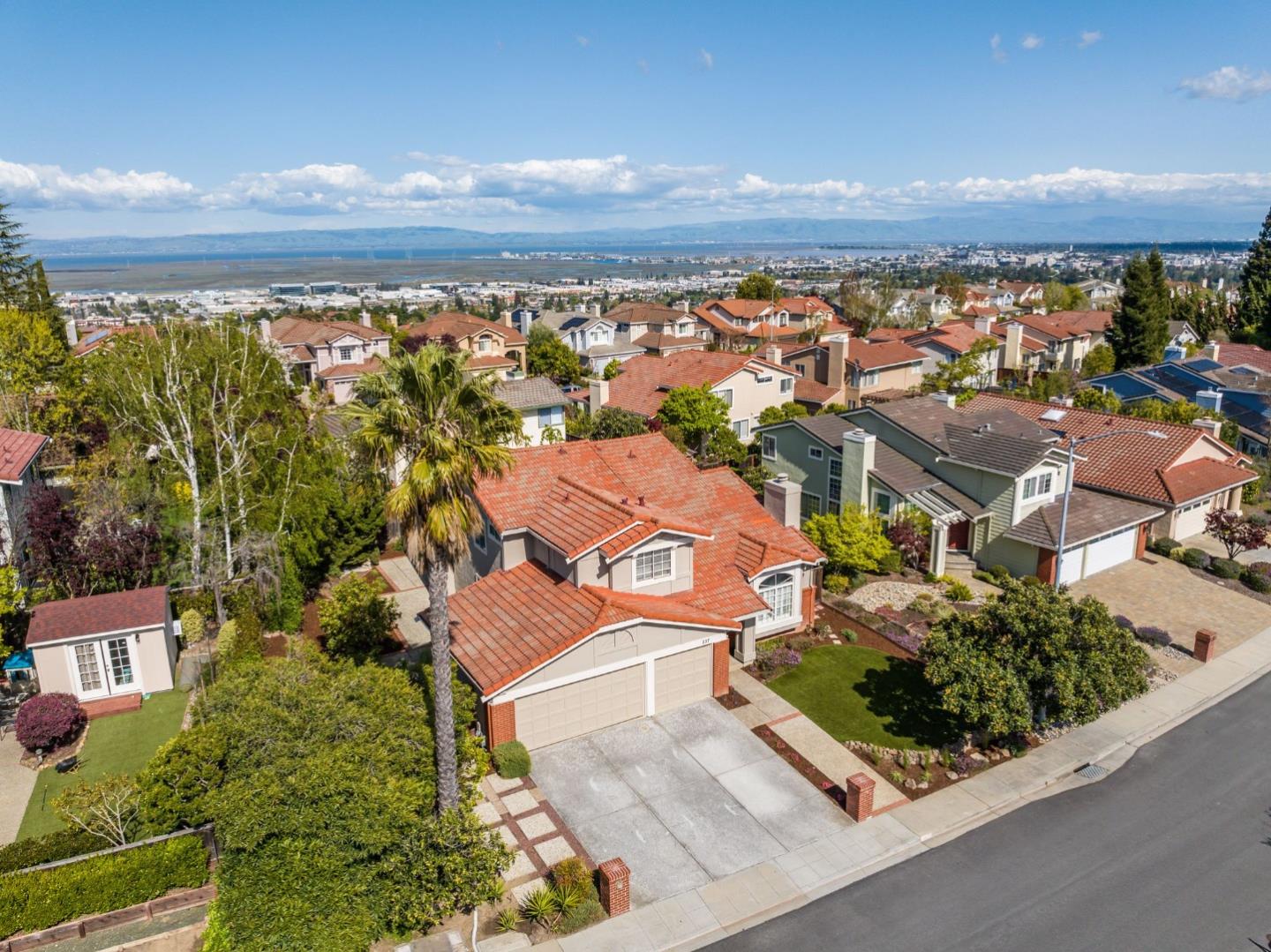 Detail Gallery Image 41 of 49 For 237 Aberdeen Dr, San Carlos,  CA 94070 - 4 Beds | 3 Baths