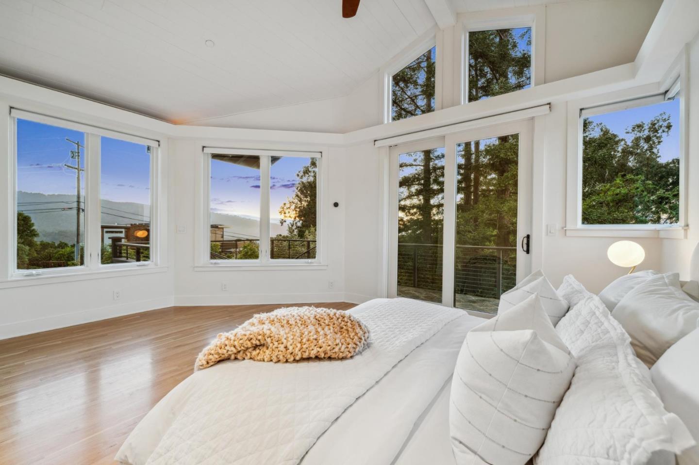 Detail Gallery Image 47 of 55 For 490 W Maple Way, Woodside,  CA 94062 - 4 Beds | 4/1 Baths