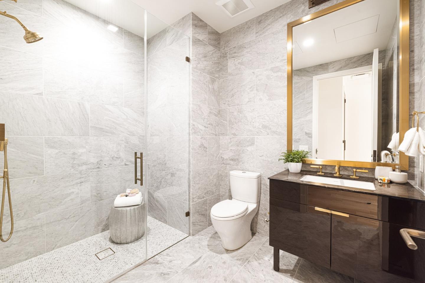 Detail Gallery Image 25 of 34 For 288 Pacific Ave 3d,  San Francisco,  CA 94111 - 1 Beds | 1 Baths