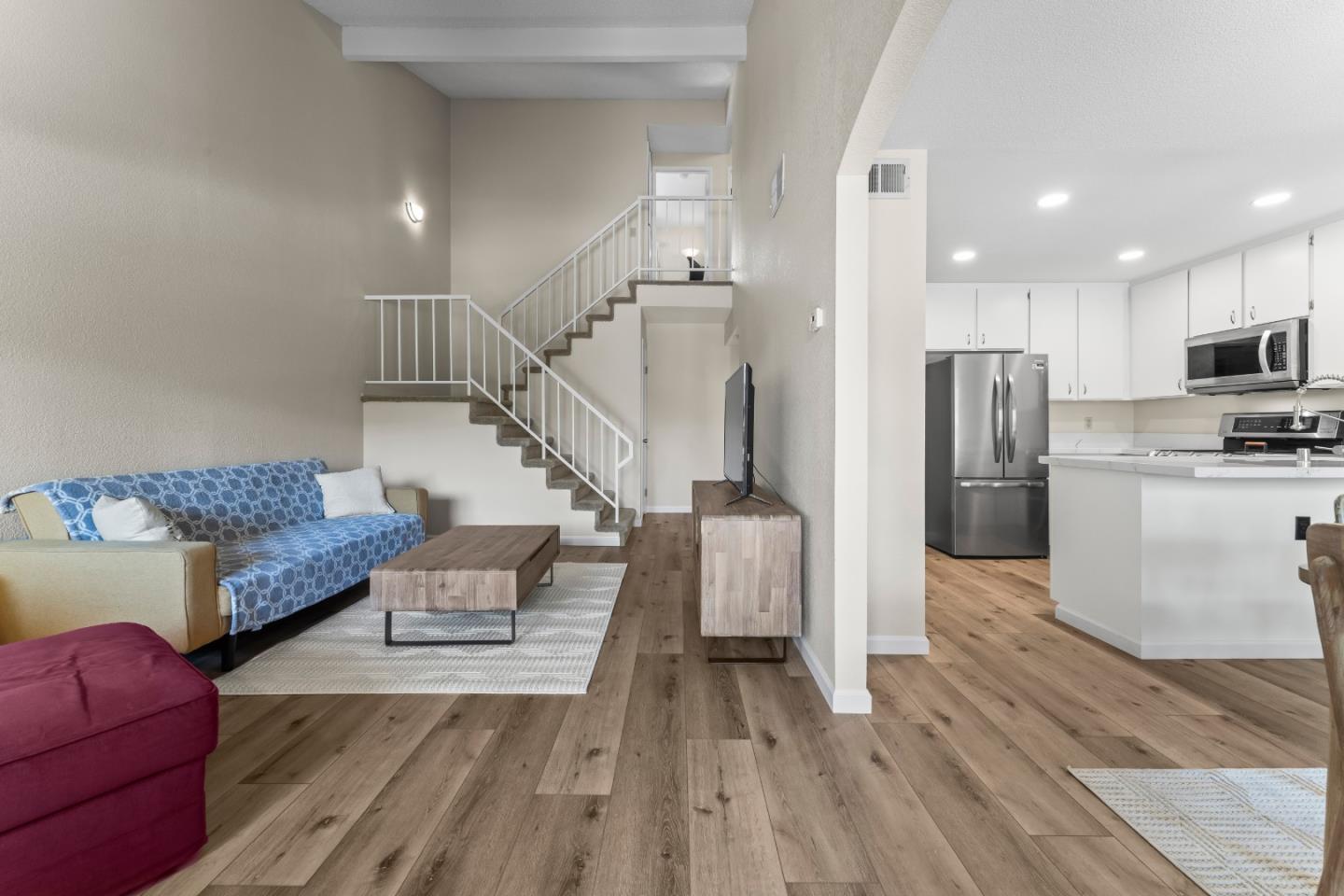 Detail Gallery Image 11 of 22 For 5404 Colony Park Cir, San Jose,  CA 95123 - 3 Beds | 1/1 Baths