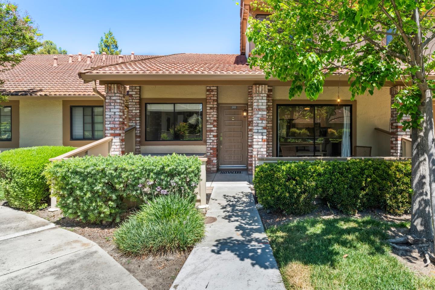 Detail Gallery Image 17 of 22 For 5404 Colony Park Cir, San Jose,  CA 95123 - 3 Beds | 1/1 Baths