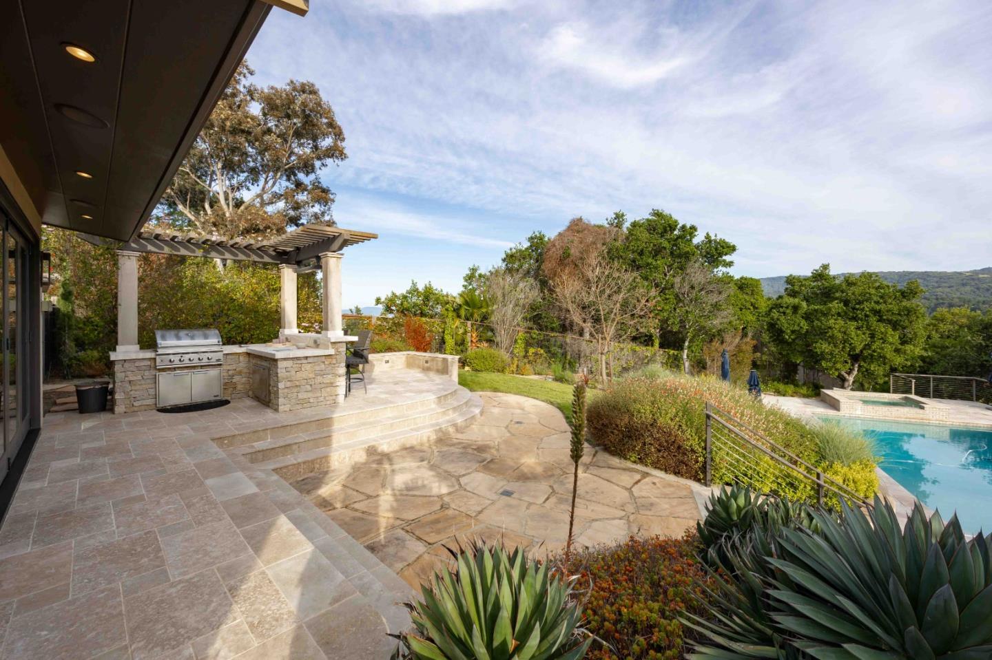 Detail Gallery Image 26 of 33 For 40 Tagus Ct, Portola Valley,  CA 94028 - 4 Beds | 3 Baths