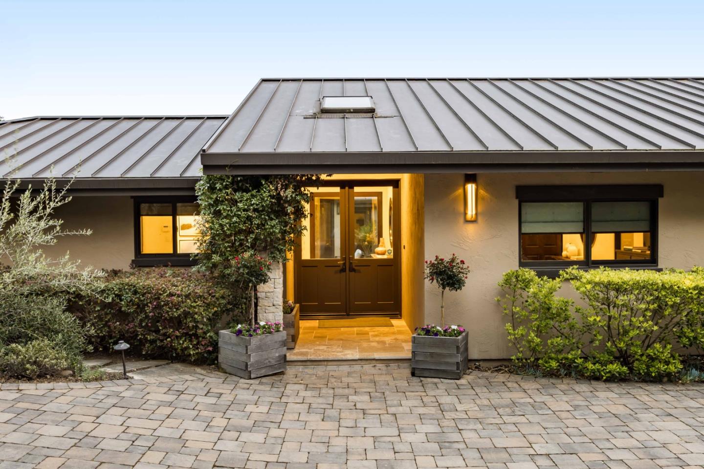 Detail Gallery Image 3 of 33 For 40 Tagus Ct, Portola Valley,  CA 94028 - 4 Beds | 3 Baths