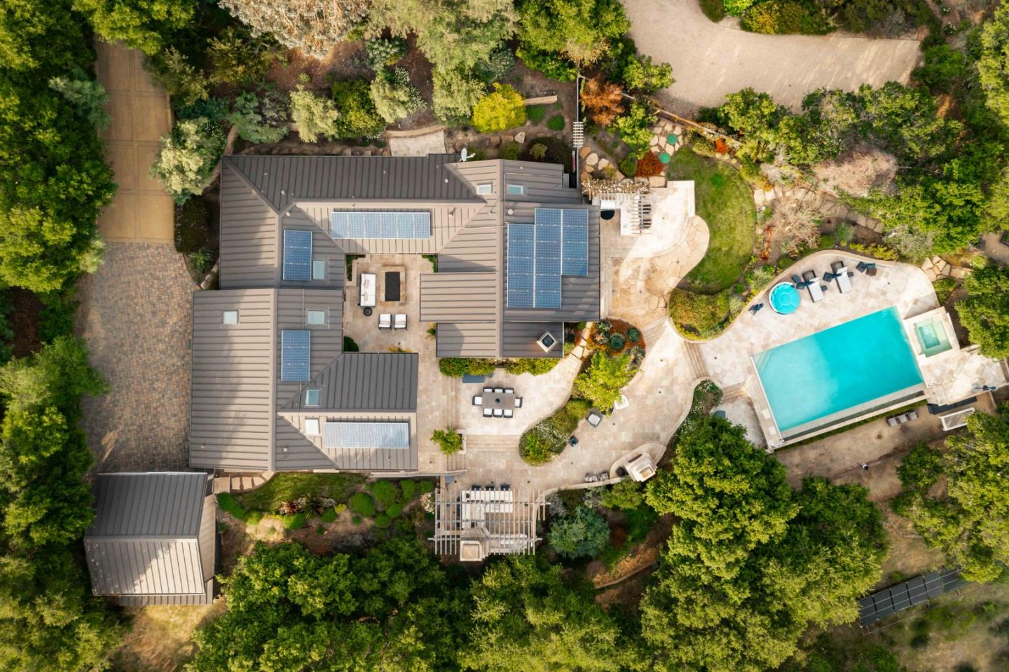 Detail Gallery Image 33 of 33 For 40 Tagus Ct, Portola Valley,  CA 94028 - 4 Beds | 3 Baths