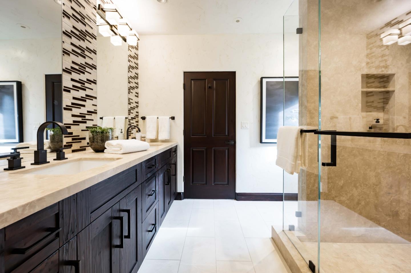 Detail Gallery Image 9 of 33 For 40 Tagus Ct, Portola Valley,  CA 94028 - 4 Beds | 3 Baths