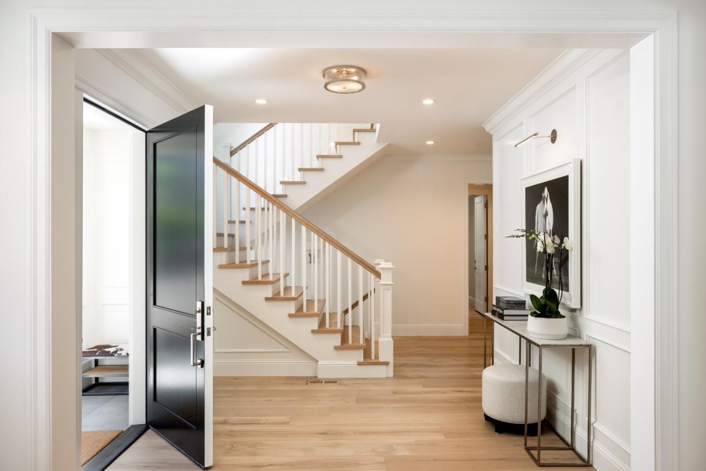 Detail Gallery Image 5 of 52 For 1310 Bay Laurel Dr, Menlo Park,  CA 94025 - 7 Beds | 6/1 Baths