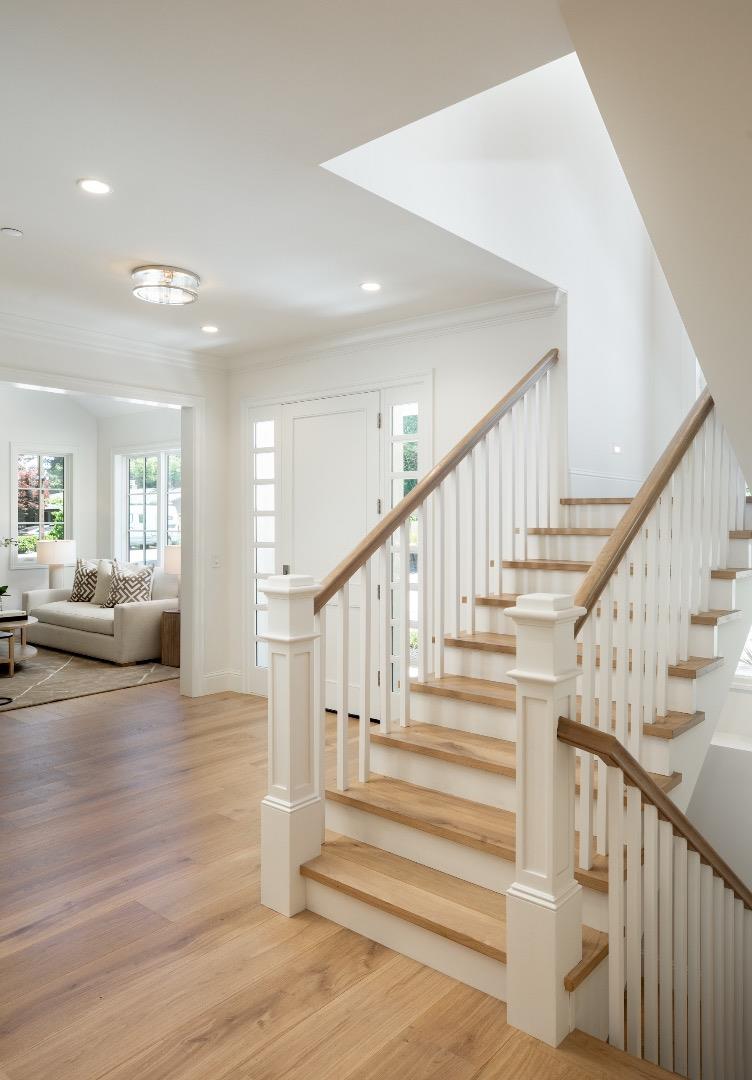 Detail Gallery Image 6 of 52 For 1310 Bay Laurel Dr, Menlo Park,  CA 94025 - 7 Beds | 6/1 Baths