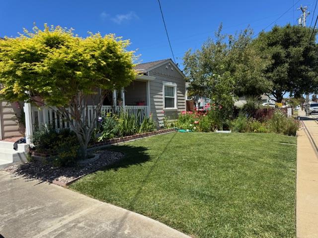 Detail Gallery Image 2 of 26 For 129 Rodeo Ave, Salinas,  CA 93906 - 2 Beds | 1 Baths