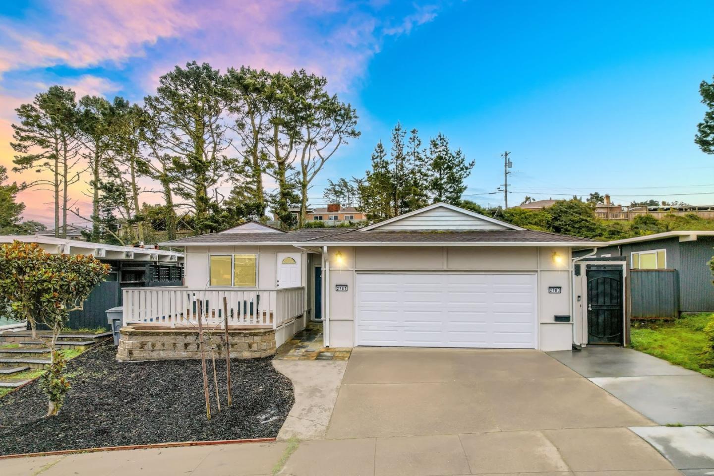 Detail Gallery Image 1 of 72 For 2781 Saint Cloud Dr, San Bruno,  CA 94066 - 6 Beds | 4 Baths