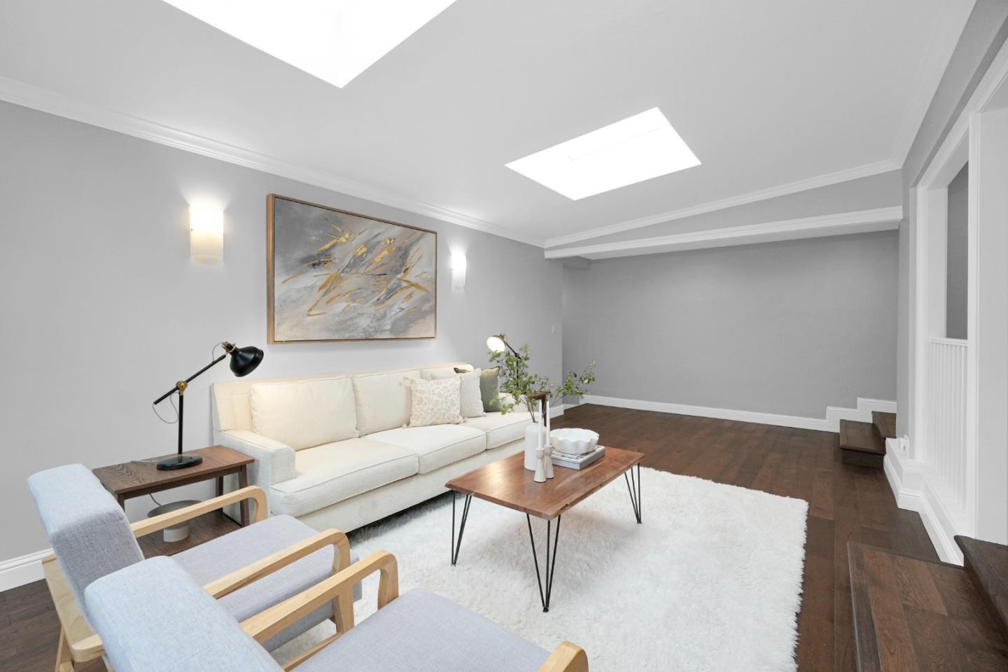 Detail Gallery Image 11 of 72 For 2781 Saint Cloud Dr, San Bruno,  CA 94066 - 6 Beds | 4 Baths