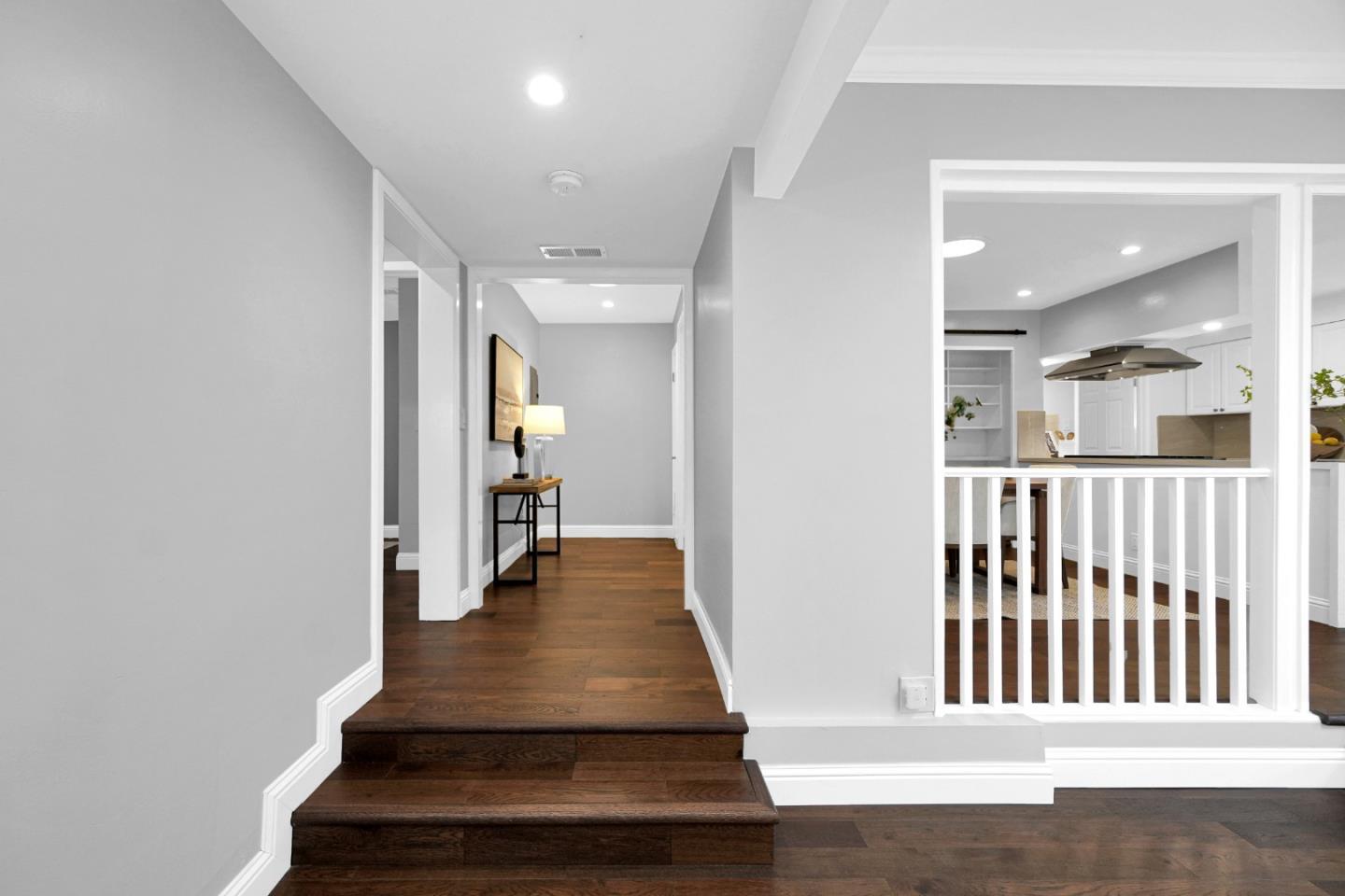 Detail Gallery Image 16 of 72 For 2781 Saint Cloud Dr, San Bruno,  CA 94066 - 6 Beds | 4 Baths