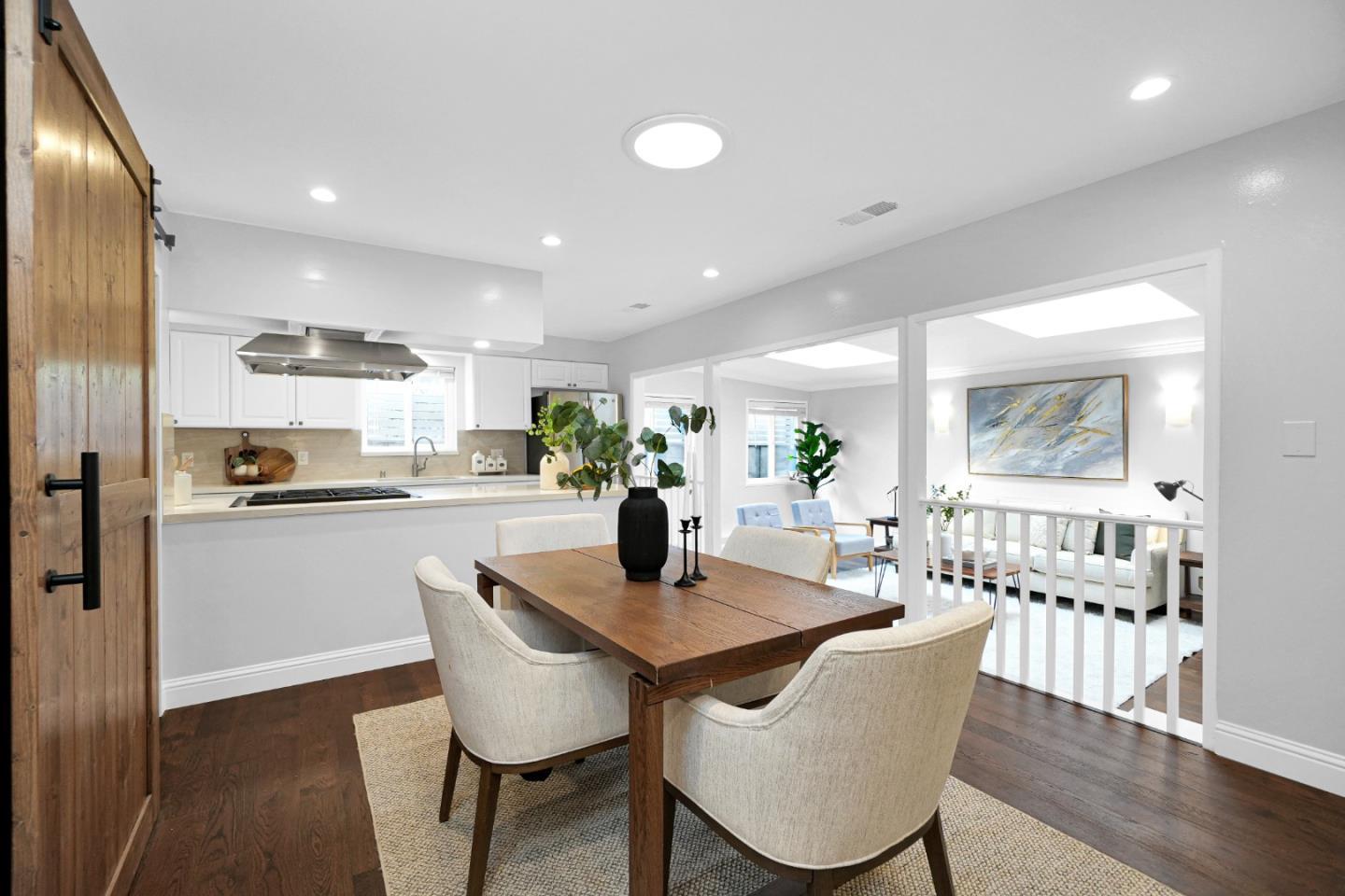 Detail Gallery Image 20 of 72 For 2781 Saint Cloud Dr, San Bruno,  CA 94066 - 6 Beds | 4 Baths
