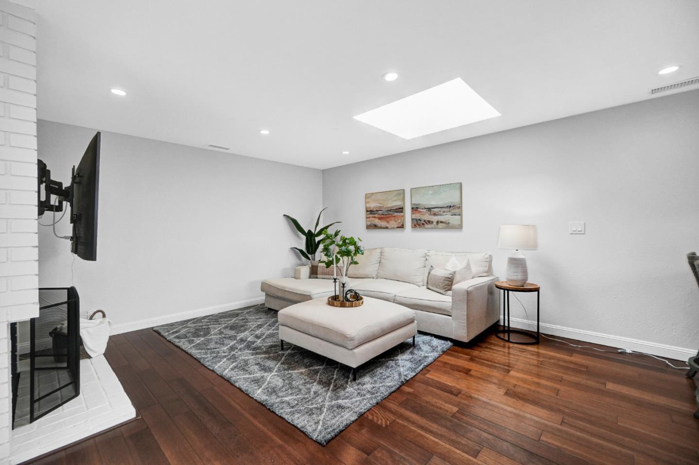 Detail Gallery Image 39 of 72 For 2781 Saint Cloud Dr, San Bruno,  CA 94066 - 6 Beds | 4 Baths