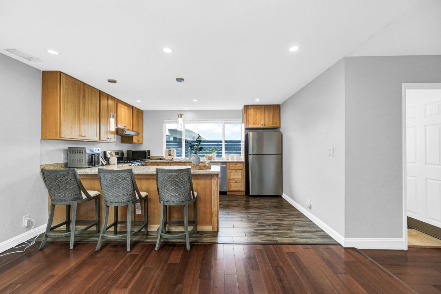 Detail Gallery Image 43 of 72 For 2781 Saint Cloud Dr, San Bruno,  CA 94066 - 6 Beds | 4 Baths