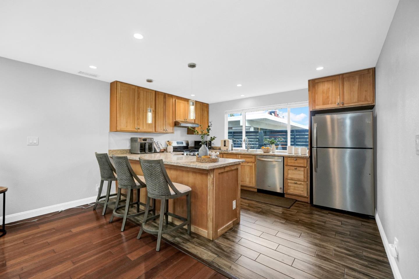 Detail Gallery Image 44 of 72 For 2781 Saint Cloud Dr, San Bruno,  CA 94066 - 6 Beds | 4 Baths