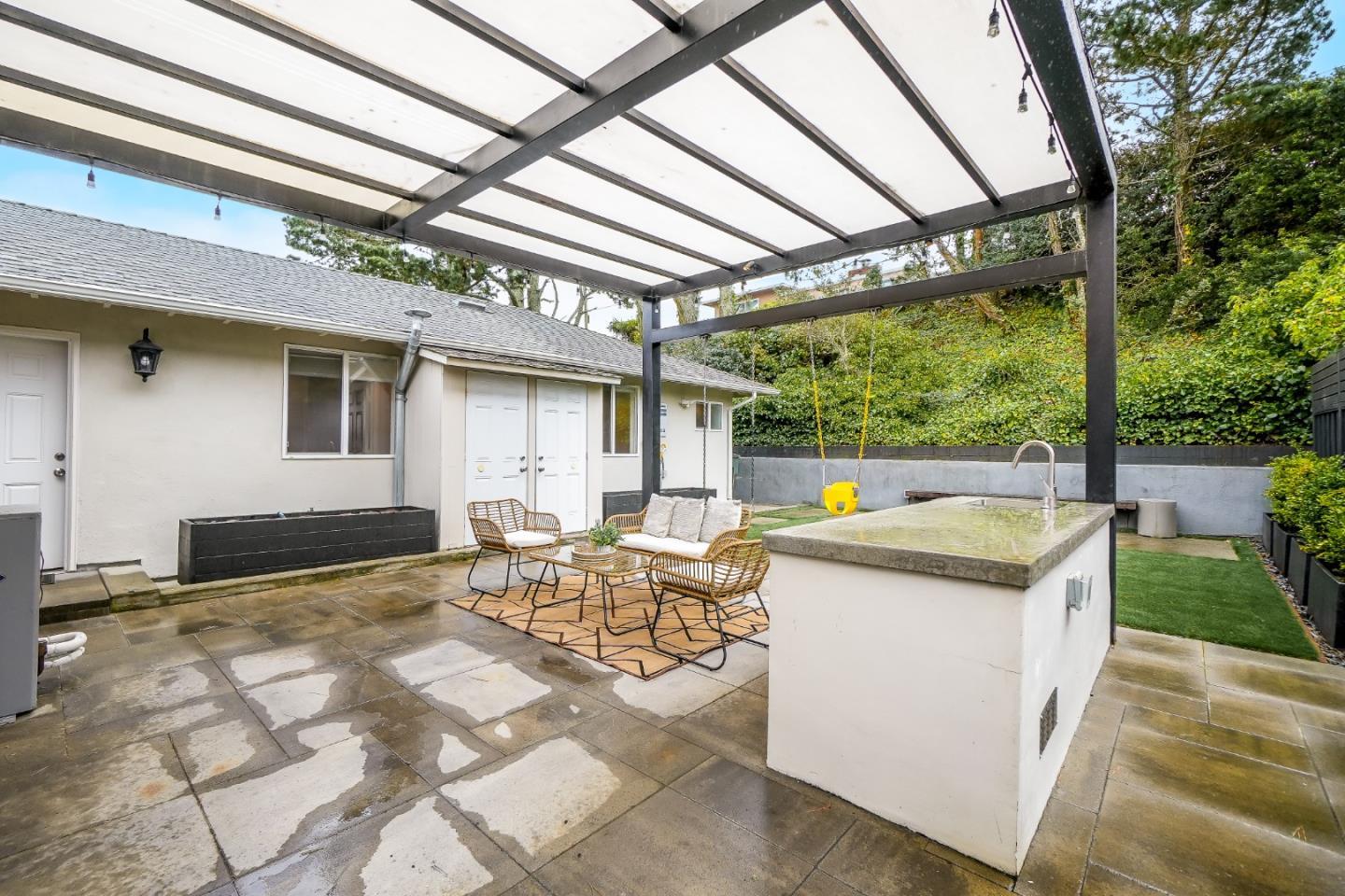 Detail Gallery Image 61 of 72 For 2781 Saint Cloud Dr, San Bruno,  CA 94066 - 6 Beds | 4 Baths
