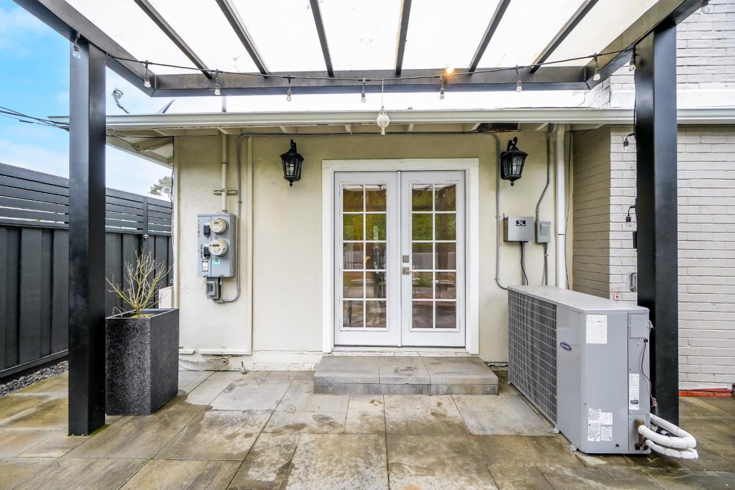 Detail Gallery Image 63 of 72 For 2781 Saint Cloud Dr, San Bruno,  CA 94066 - 6 Beds | 4 Baths