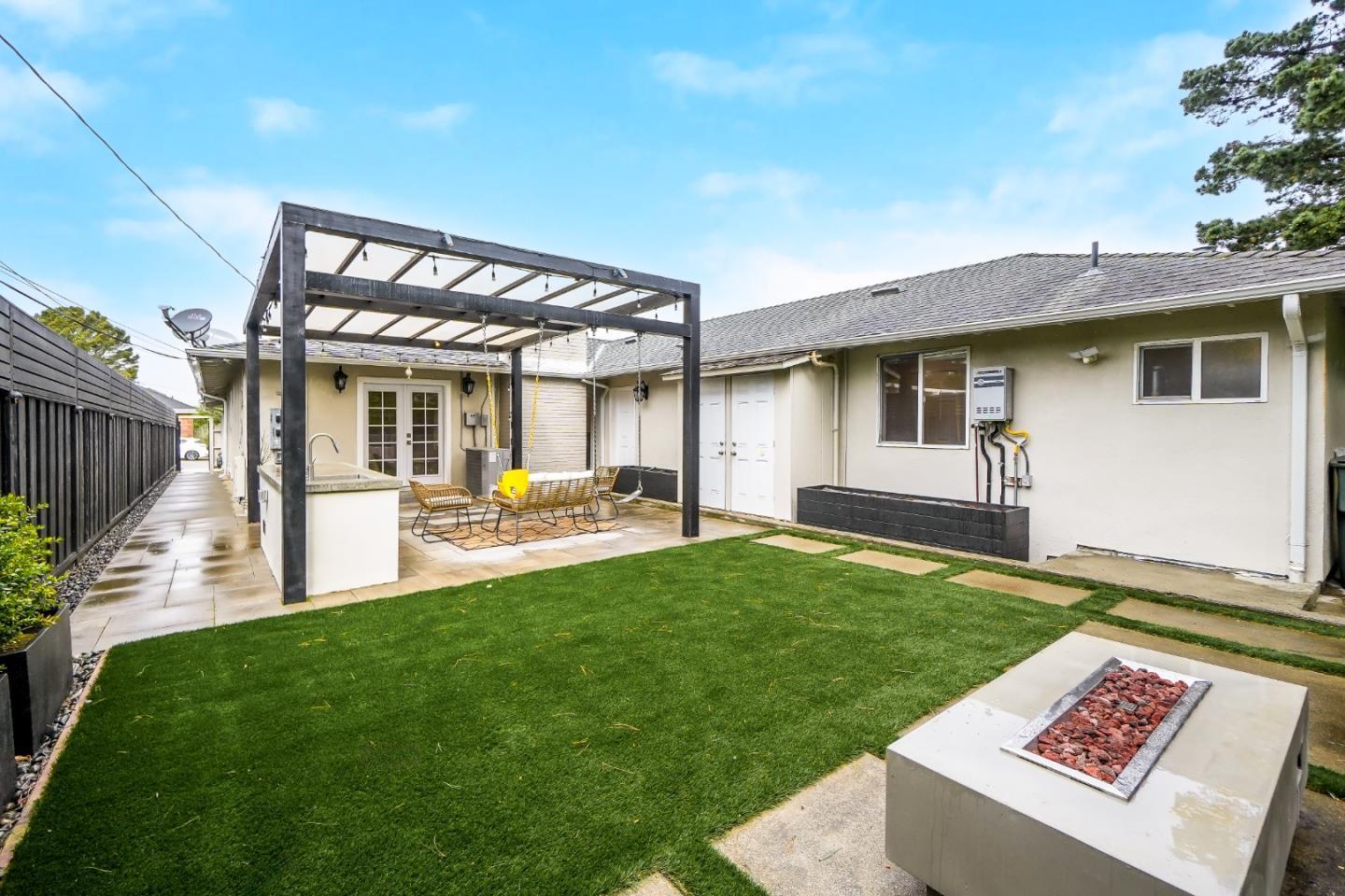 Detail Gallery Image 64 of 72 For 2781 Saint Cloud Dr, San Bruno,  CA 94066 - 6 Beds | 4 Baths