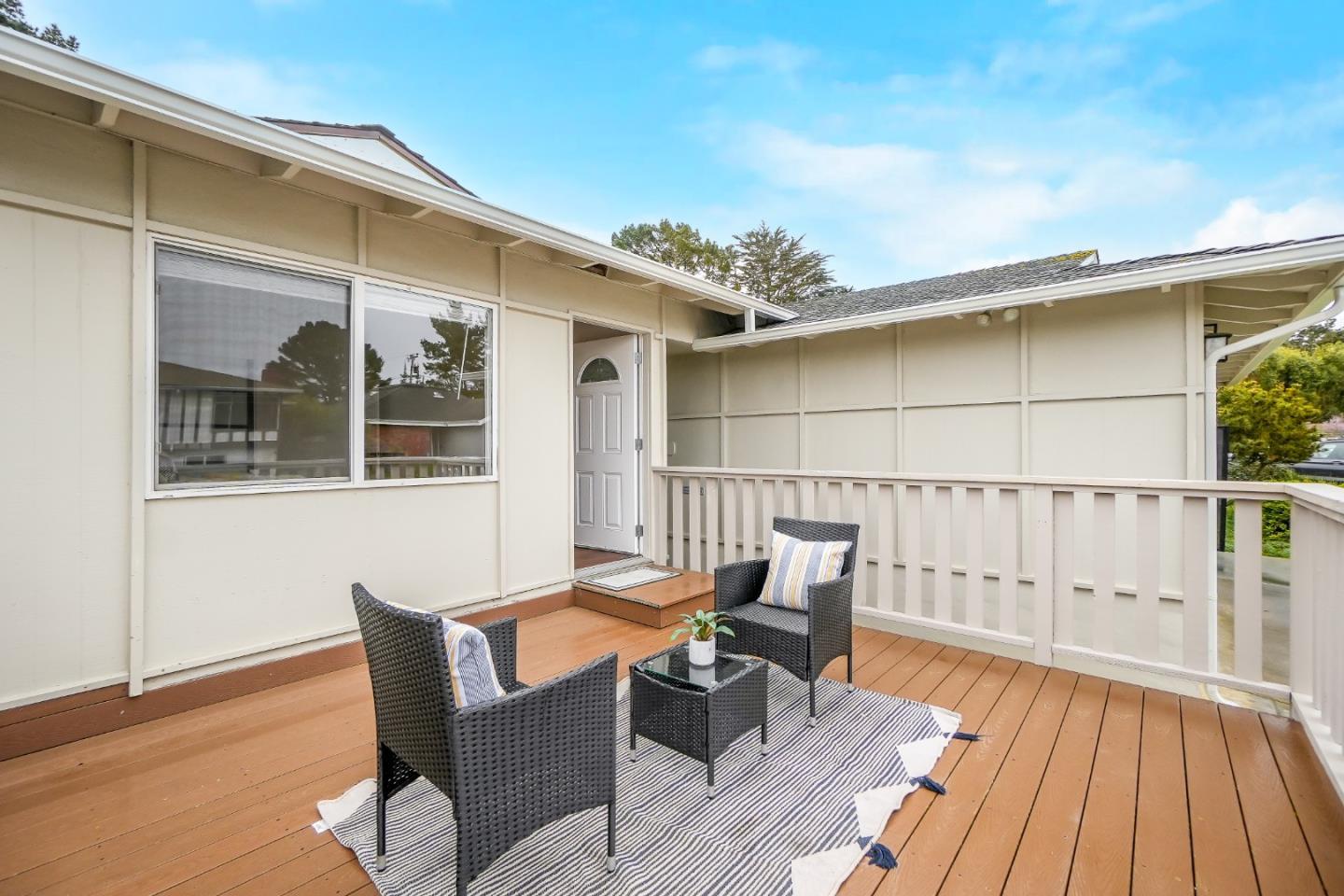 Detail Gallery Image 8 of 72 For 2781 Saint Cloud Dr, San Bruno,  CA 94066 - 6 Beds | 4 Baths