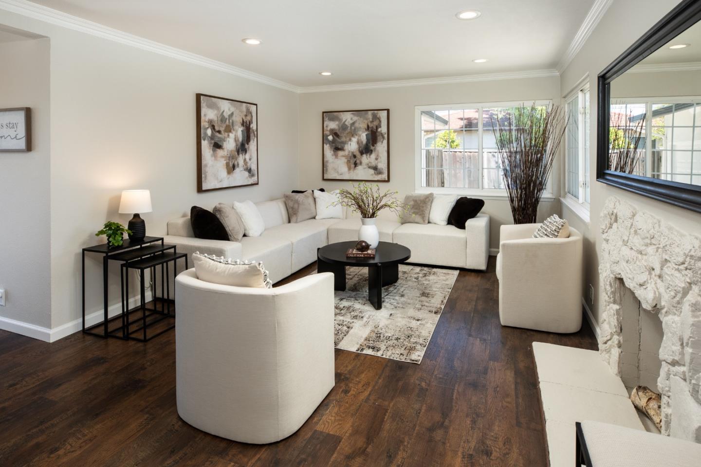 Detail Gallery Image 6 of 22 For 2923 Cabrillo Ave, Santa Clara,  CA 95051 - 3 Beds | 2 Baths
