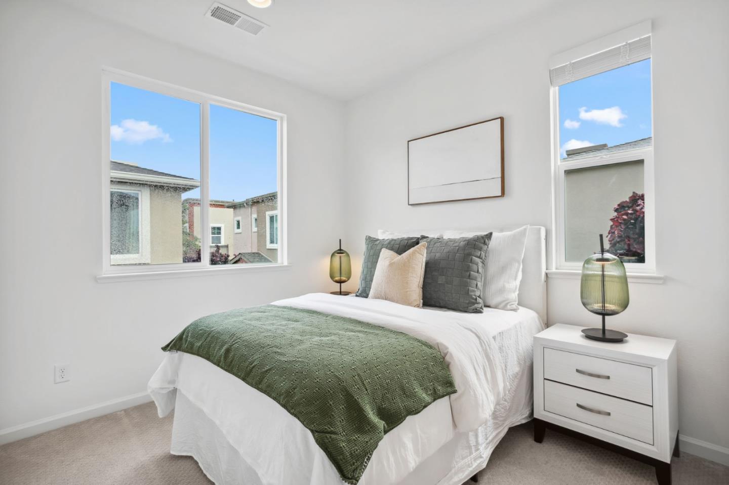 Detail Gallery Image 17 of 36 For 1341 Mercado Way, San Jose,  CA 95131 - 3 Beds | 3 Baths