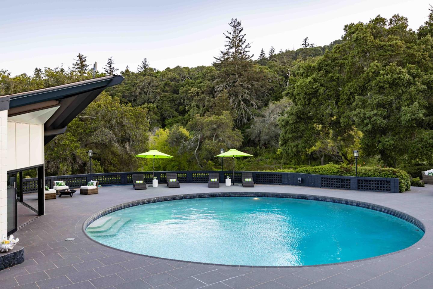 Detail Gallery Image 33 of 53 For 835 La Honda Rd, Woodside,  CA 94062 - 5 Beds | 5/2 Baths