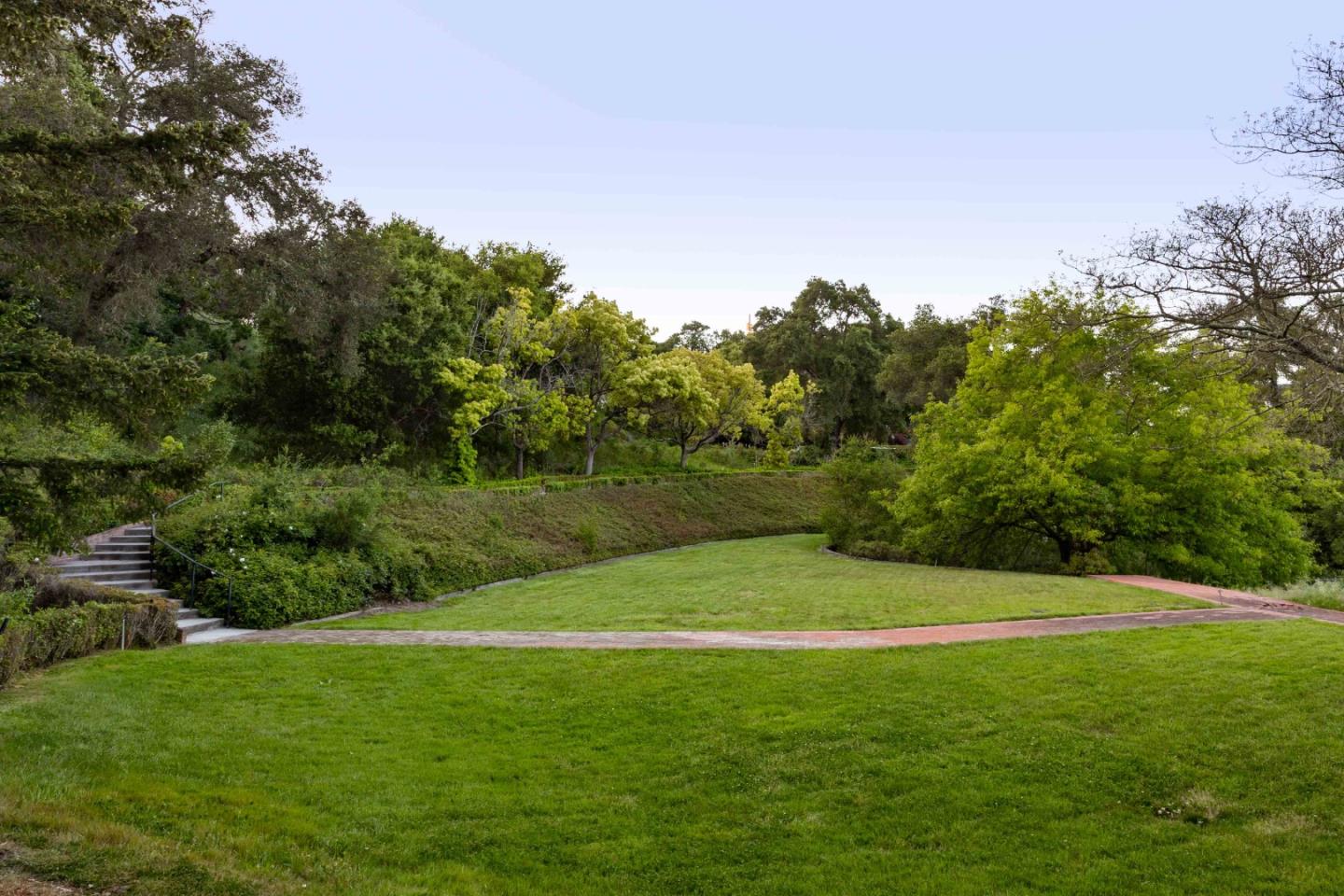 Detail Gallery Image 39 of 53 For 835 La Honda Rd, Woodside,  CA 94062 - 5 Beds | 5/2 Baths