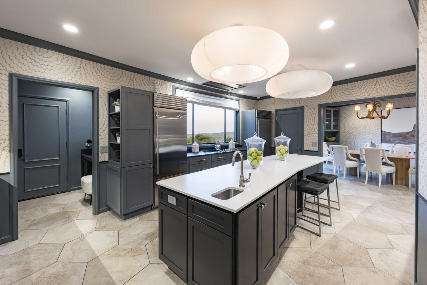 Detail Gallery Image 7 of 53 For 835 La Honda Rd, Woodside,  CA 94062 - 5 Beds | 5/2 Baths