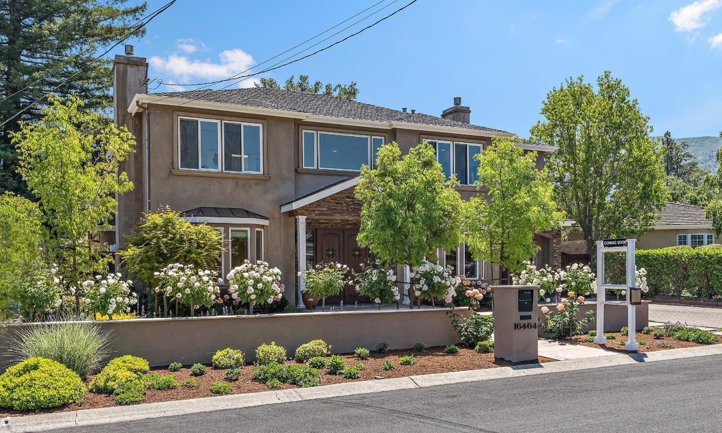 Detail Gallery Image 3 of 60 For 16464 Shady View Ln, Los Gatos,  CA 95032 - 4 Beds | 3 Baths