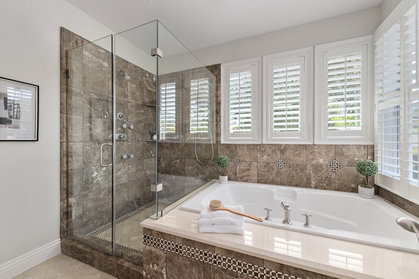 Detail Gallery Image 39 of 60 For 16464 Shady View Ln, Los Gatos,  CA 95032 - 4 Beds | 3 Baths