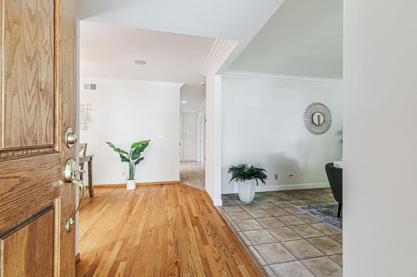 Detail Gallery Image 6 of 47 For 483 Churchill Park Dr, San Jose,  CA 95136 - 3 Beds | 2 Baths