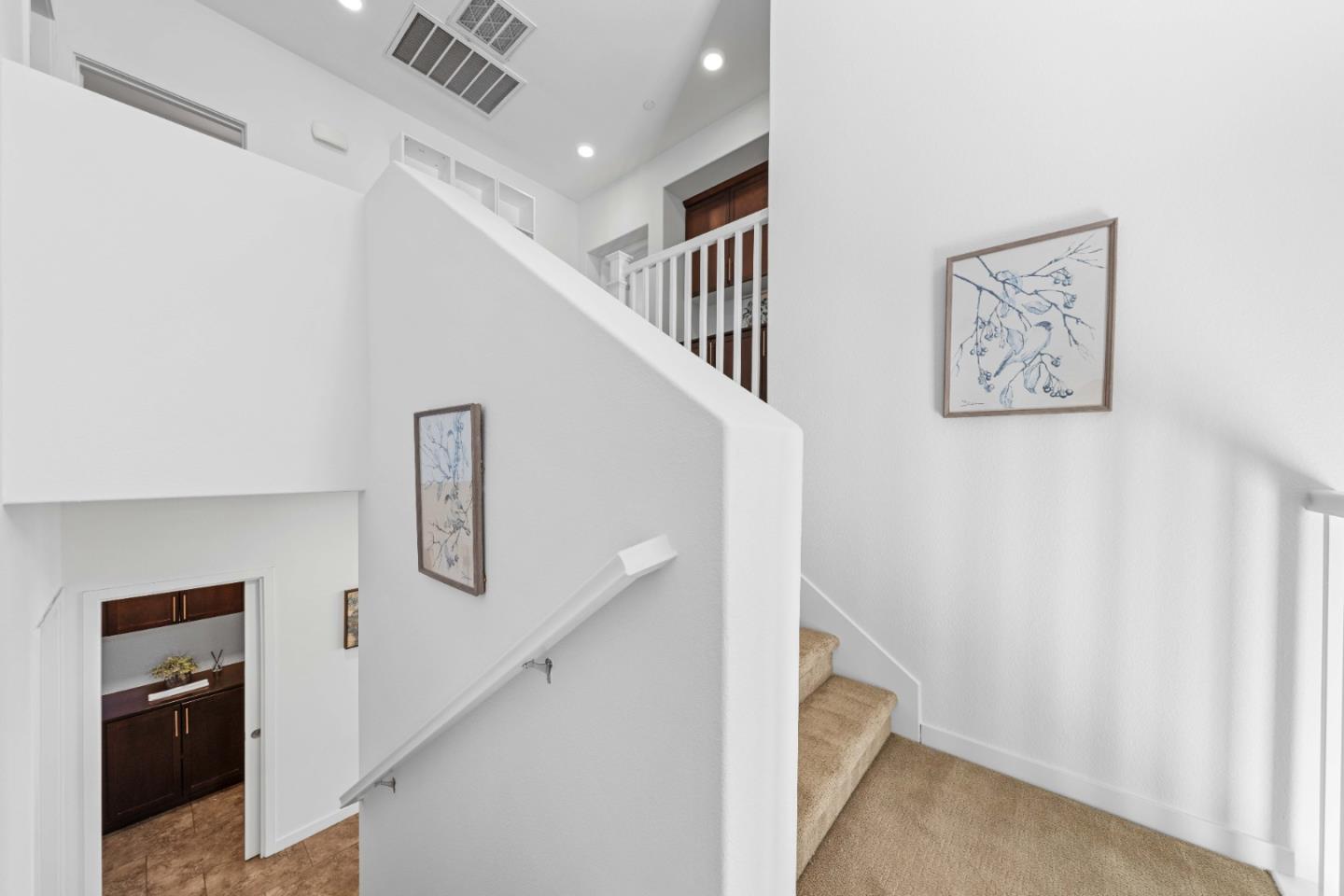 Detail Gallery Image 31 of 59 For 1071 Dewberry Pl #104,  San Jose,  CA 95131 - 3 Beds | 3 Baths