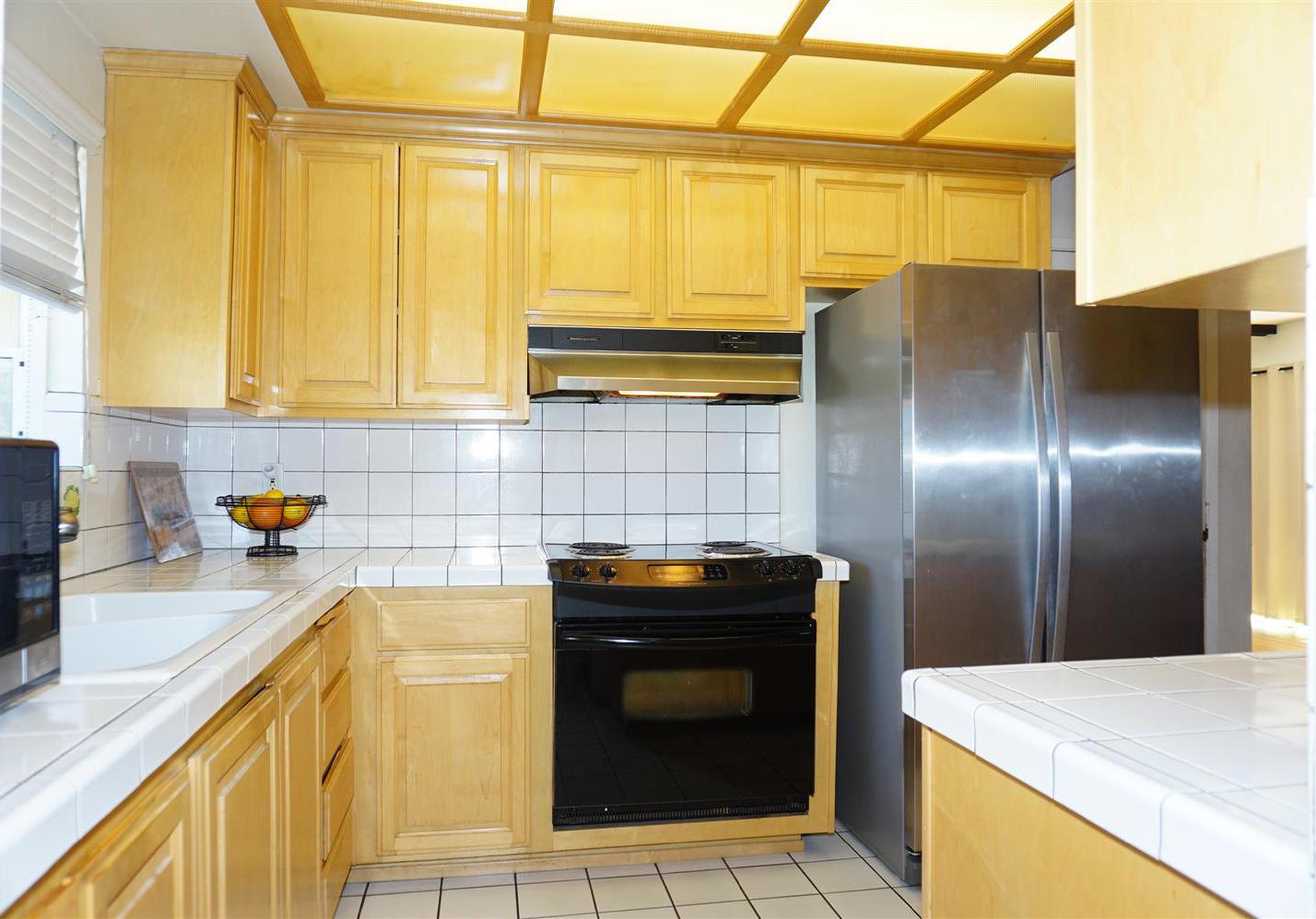 Detail Gallery Image 11 of 20 For 1794 Caloosa Ct, San Jose,  CA 95131 - 4 Beds | 2 Baths