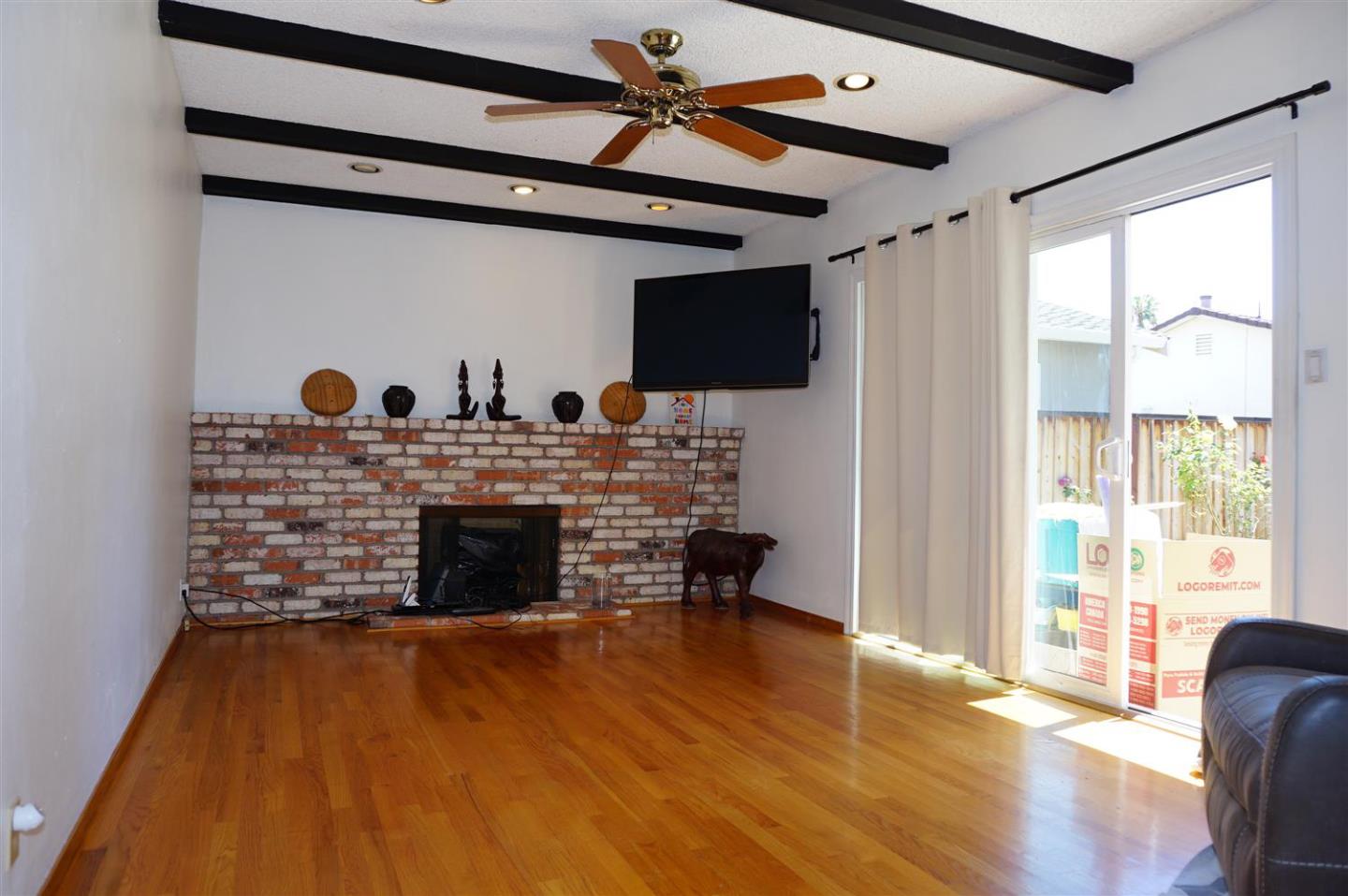 Detail Gallery Image 8 of 20 For 1794 Caloosa Ct, San Jose,  CA 95131 - 4 Beds | 2 Baths