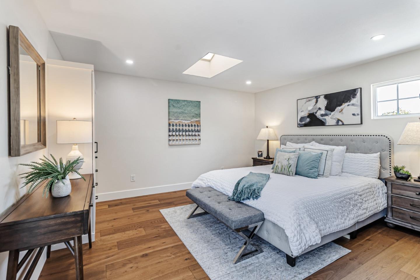 Detail Gallery Image 25 of 83 For 1135 Sevier Ave, Menlo Park,  CA 94025 - 5 Beds | 2 Baths