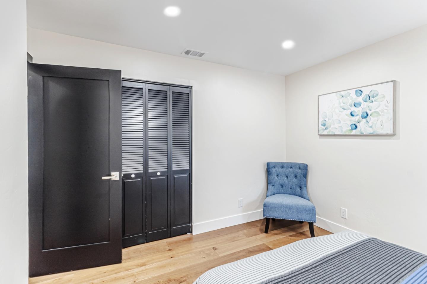 Detail Gallery Image 31 of 83 For 1135 Sevier Ave, Menlo Park,  CA 94025 - 5 Beds | 2 Baths