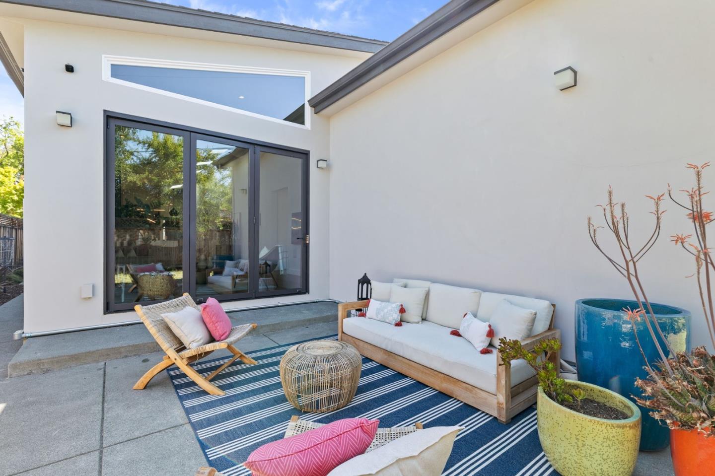 Detail Gallery Image 38 of 44 For 10271 Menhart Ln, Cupertino,  CA 95014 - 5 Beds | 3/1 Baths