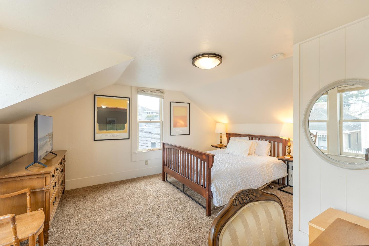 Detail Gallery Image 18 of 37 For 138 17th St a  B,  Pacific Grove,  CA 93950 - 3 Beds | 2 Baths